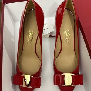 Salvatore Ferragamo Glossy Red Heels with Bow
